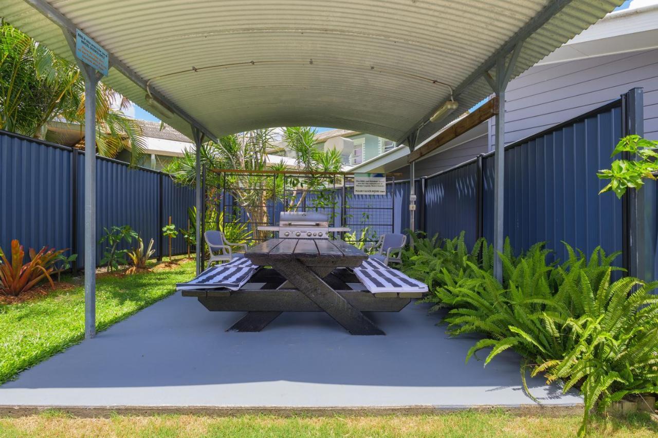 Tin Can Bay'S Sleepy Lagoon Motel Extérieur photo