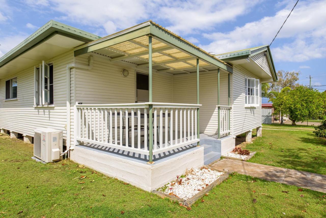 Tin Can Bay'S Sleepy Lagoon Motel Extérieur photo